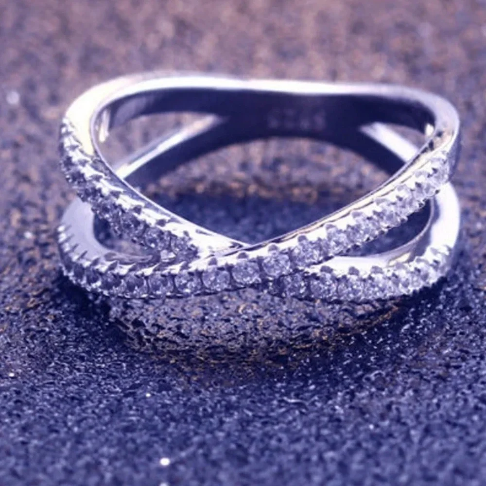 STERLING SILVER CROSS RING - Picture 4 of 5